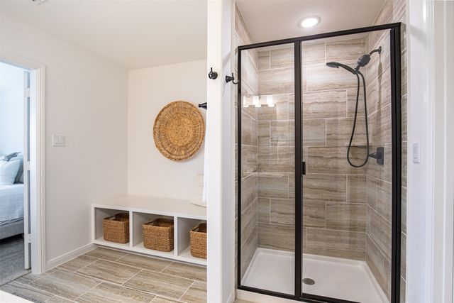 1917 Temple, Van Alstyne, TX 75495