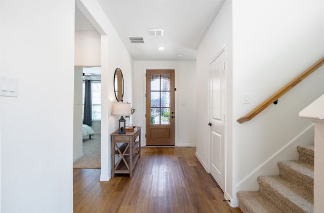 1917 Temple, Van Alstyne, TX 75495