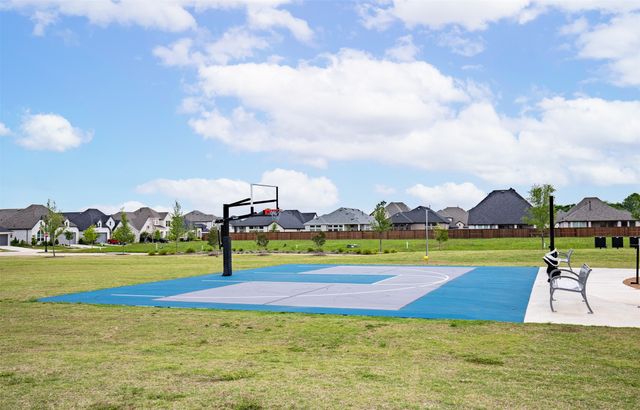 1917 Temple, Van Alstyne, TX 75495