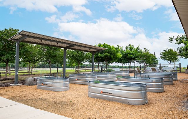 1917 Temple, Van Alstyne, TX 75495