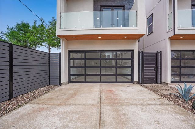 315 Palmer Street, Houston, TX 77003