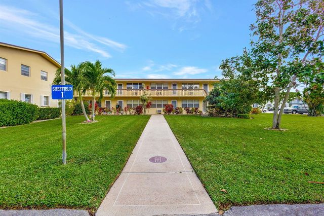 211 Sheffield I, West Palm Beach, FL 33417