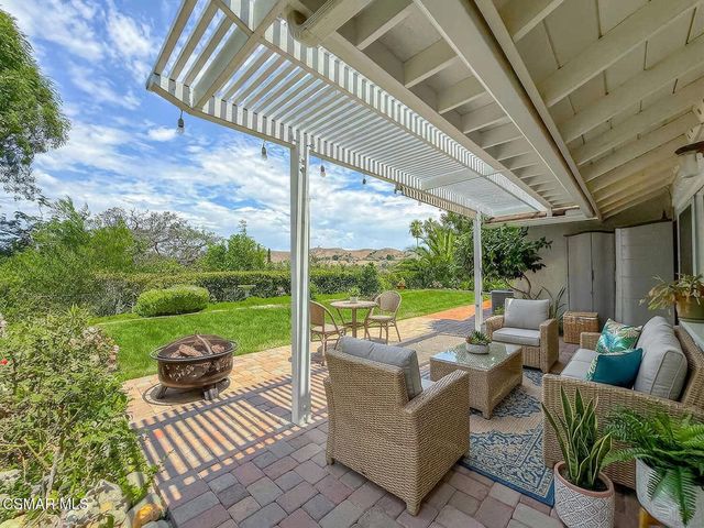 29249 Hillrise Drive, Agoura Hills, CA 91301