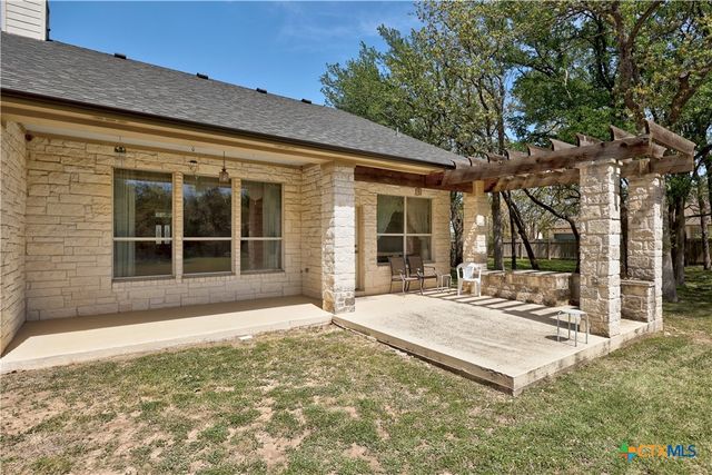 105 Oak Plaza Drive, Georgetown, TX 78628