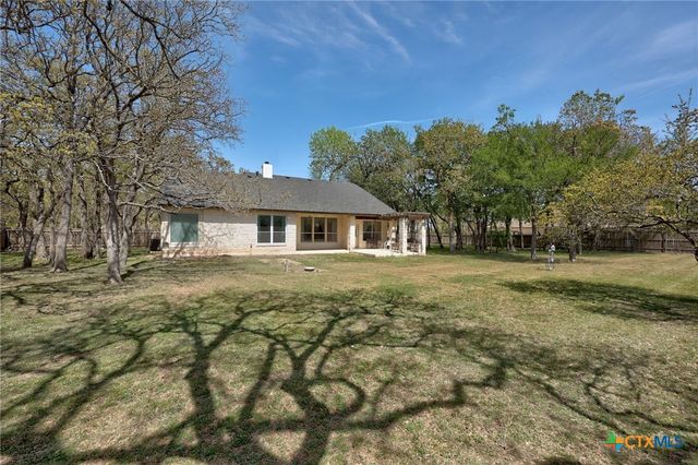 105 Oak Plaza Drive, Georgetown, TX 78628