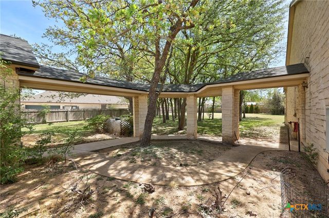 105 Oak Plaza Drive, Georgetown, TX 78628