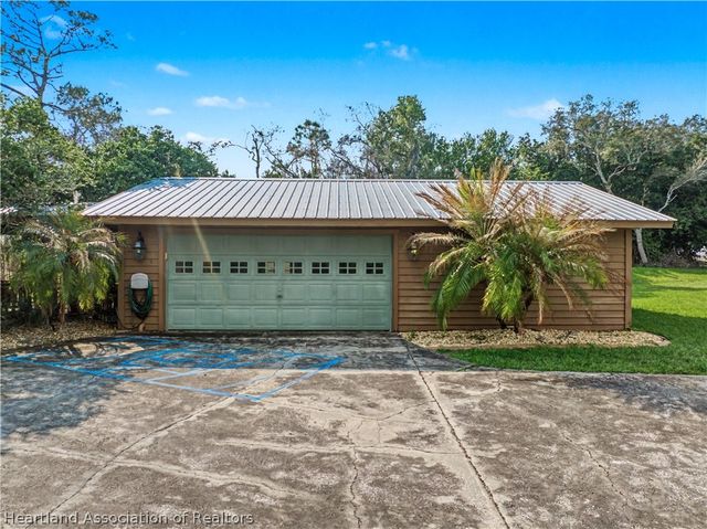 665 Moon Ranch Road, Sebring, FL 33870