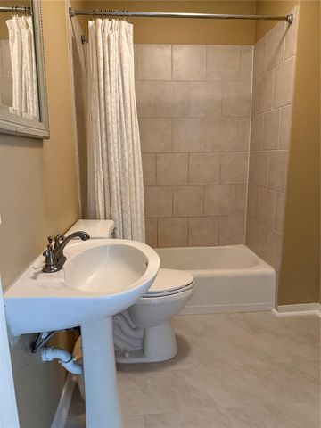 4109 De George Street, Houston, TX 77009