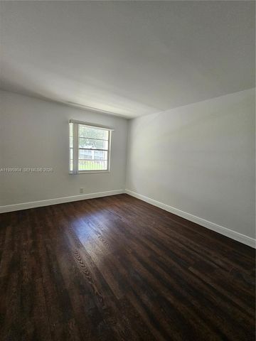 800 SW 131st Ave 210F, Pembroke Pines, FL 33027