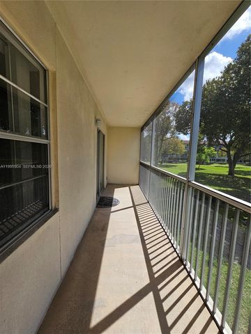 800 SW 131st Ave 210F, Pembroke Pines, FL 33027