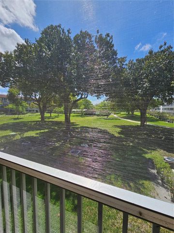 800 SW 131st Ave 210F, Pembroke Pines, FL 33027