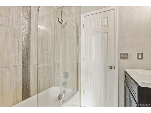 9907 Blackbird Cir, Highlands Ranch, CO 80130