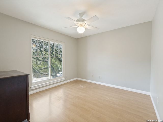 507 RIDGE BLF, San Antonio, TX 78216