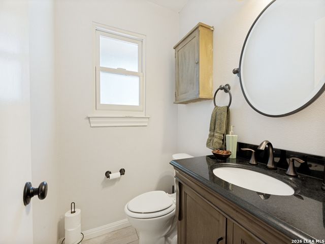 507 RIDGE BLF, San Antonio, TX 78216