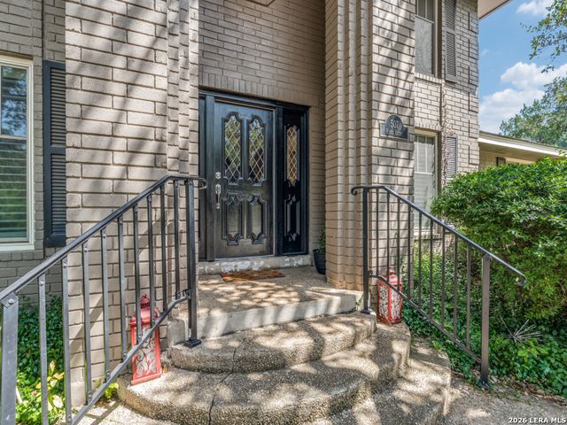 507 RIDGE BLF, San Antonio, TX 78216