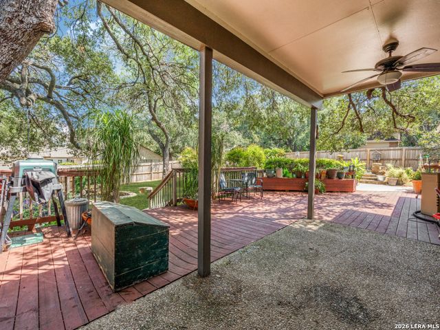 507 RIDGE BLF, San Antonio, TX 78216