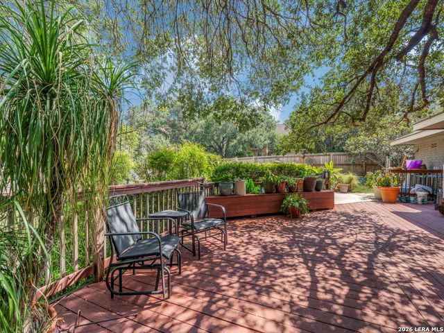 507 RIDGE BLF, San Antonio, TX 78216