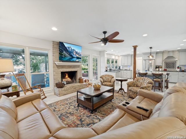 507 RIDGE BLF, San Antonio, TX 78216