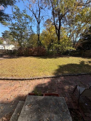 2961 Parkridge NE Drive, Atlanta, GA 30319