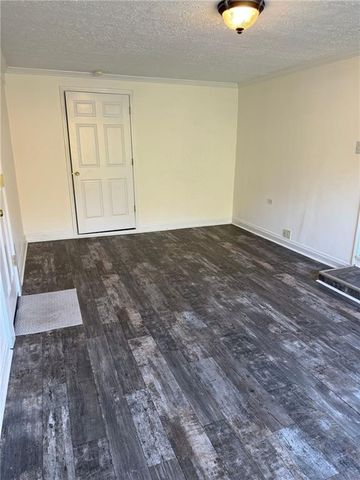 2961 Parkridge NE Drive, Atlanta, GA 30319