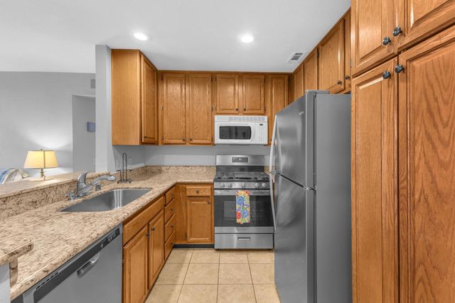 31200 Landau Boulevard 2707, Cathedral City, CA 92234