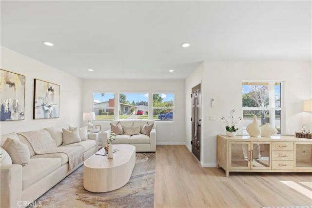 2516 E Walnut Creek, West Covina, CA 91791