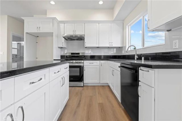 2516 E Walnut Creek, West Covina, CA 91791