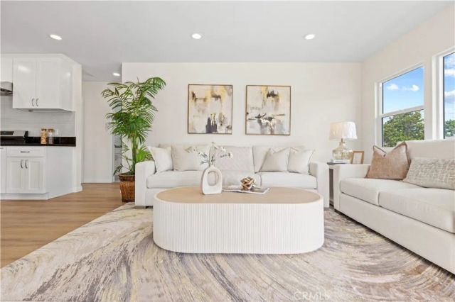 2516 E Walnut Creek, West Covina, CA 91791