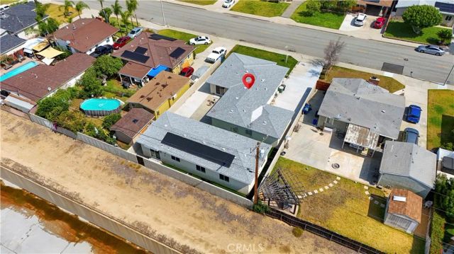 2516 E Walnut Creek, West Covina, CA 91791
