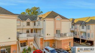 131 Adamecs Way, South Amboy, NJ 08879