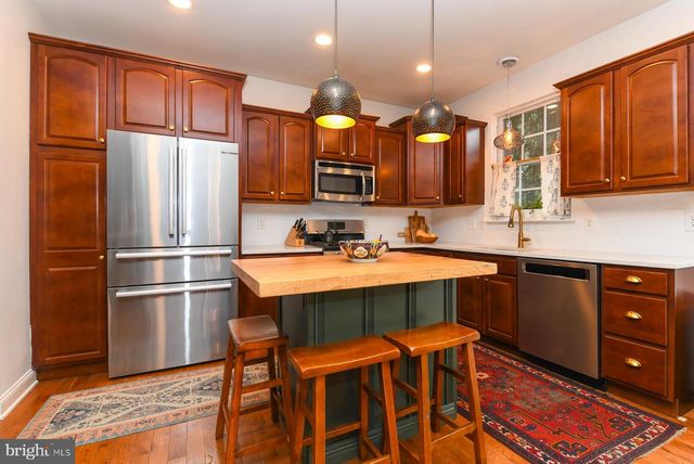 206 E ELM ST, Wenonah, NJ 08090