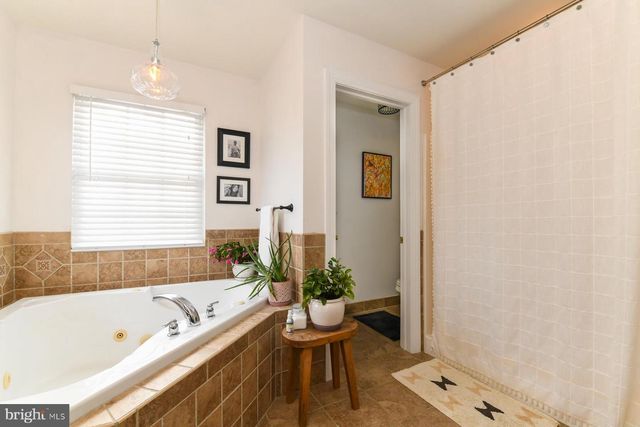 206 E ELM ST, Wenonah, NJ 08090