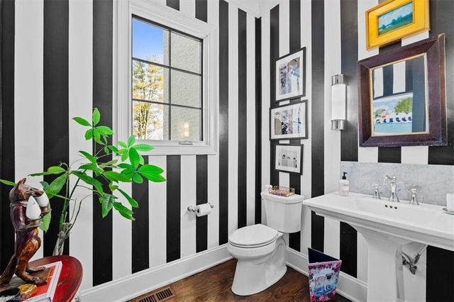 1211 Hammel Road, Greensboro, NC 27408