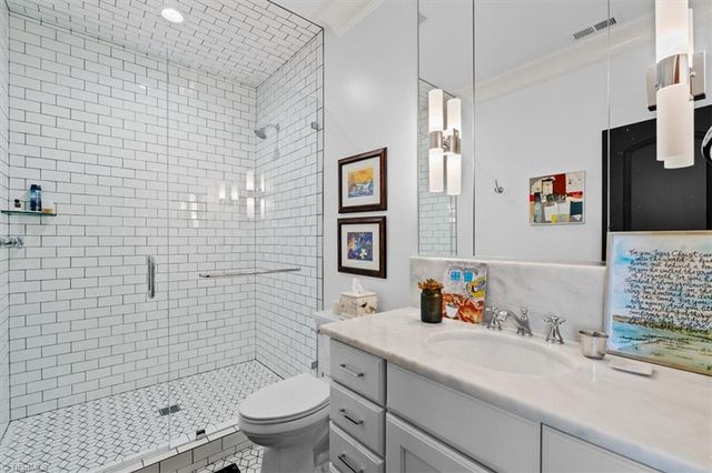 1211 Hammel Road, Greensboro, NC 27408