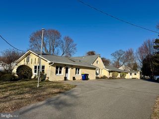 320 GLEBE ROAD, Easton, MD 21601