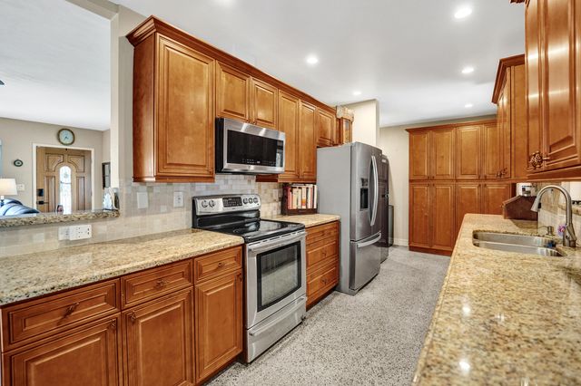 501 NE 28th Street, Wilton Manors, FL 33334