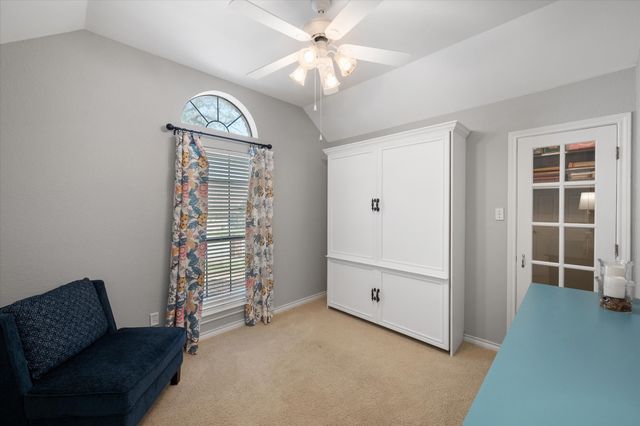 1512 Cobblestone Drive, Desoto, TX 75115