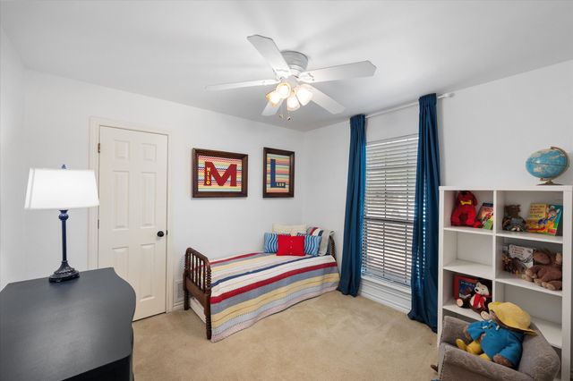 1512 Cobblestone Drive, Desoto, TX 75115