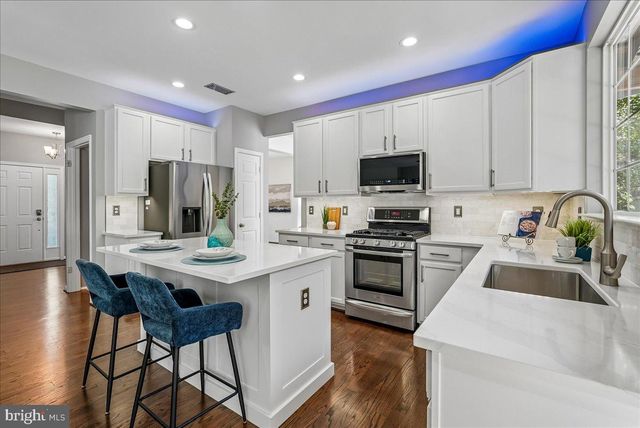 42820 CROSSBOW CT, Ashburn, VA 20147
