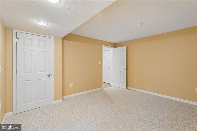 42820 CROSSBOW CT, Ashburn, VA 20147