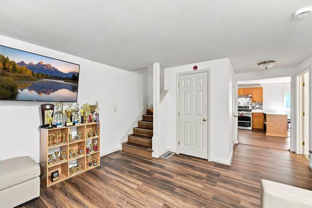 144 Whittington Street, Manchester, NH 03104