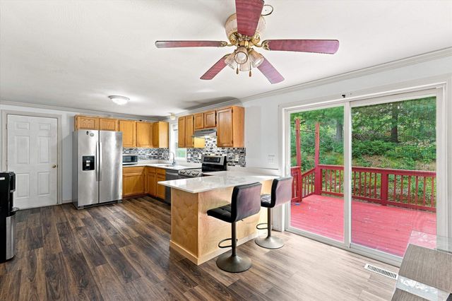 144 Whittington Street, Manchester, NH 03104