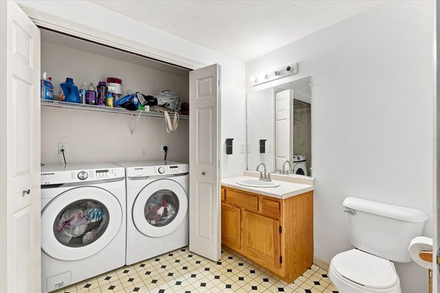 144 Whittington Street, Manchester, NH 03104