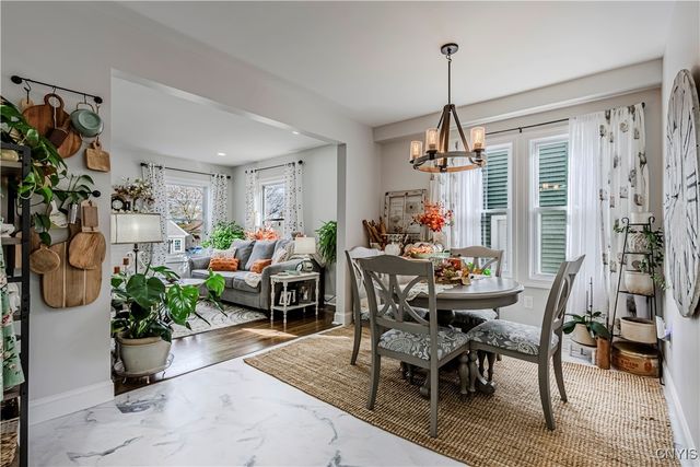 58 Ballantyne Brae, Utica, NY 13501