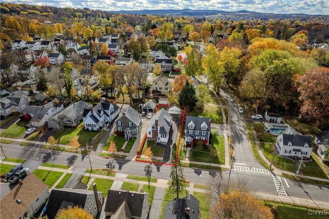 58 Ballantyne Brae, Utica, NY 13501