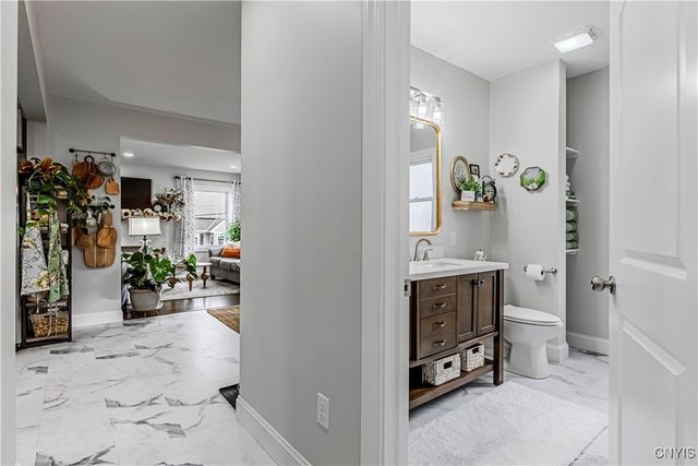 58 Ballantyne Brae, Utica, NY 13501