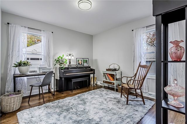 58 Ballantyne Brae, Utica, NY 13501