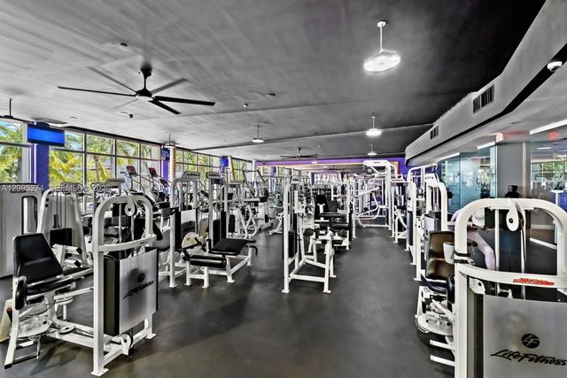 1000 West Avenue 608, Miami Beach, FL 33139