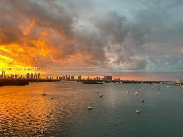 1000 West Avenue 608, Miami Beach, FL 33139