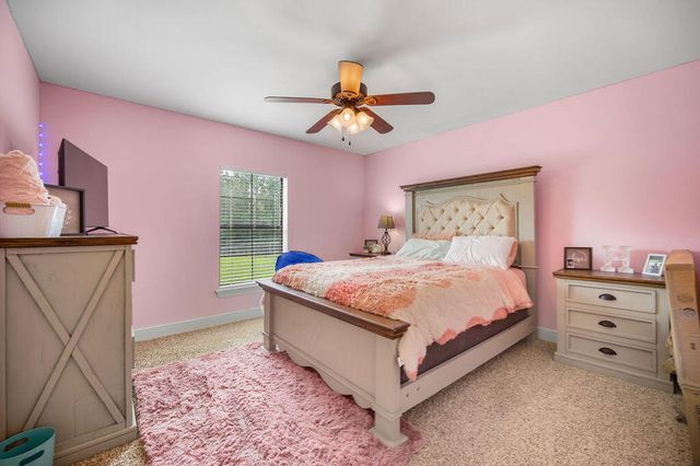 588 Hickory Ridge Rd, Leesville, LA 71446